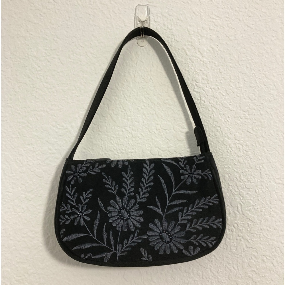 First Issue Liz Claiborne women’s bags black beaded floral zipper wristlet